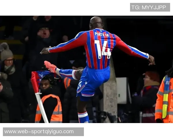 巴萨内部人士称德罗或将加盟巴黎尚未收到任何报价 巴萨内部人士称德罗或将加盟巴黎尚未收到任何报价